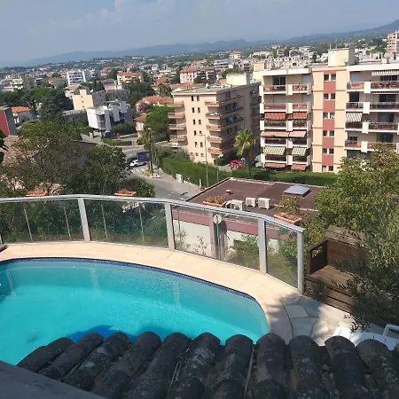 Διαμέρισμα Joli Saint-Raphaël