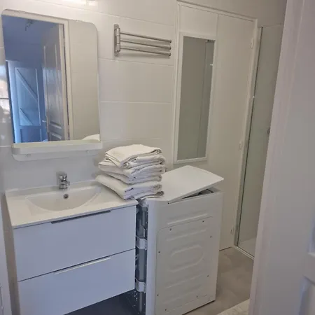 Joli Apartment